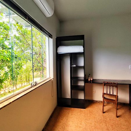 Pousada Villa Magna - Chale Familia Диамантина Екстериор снимка