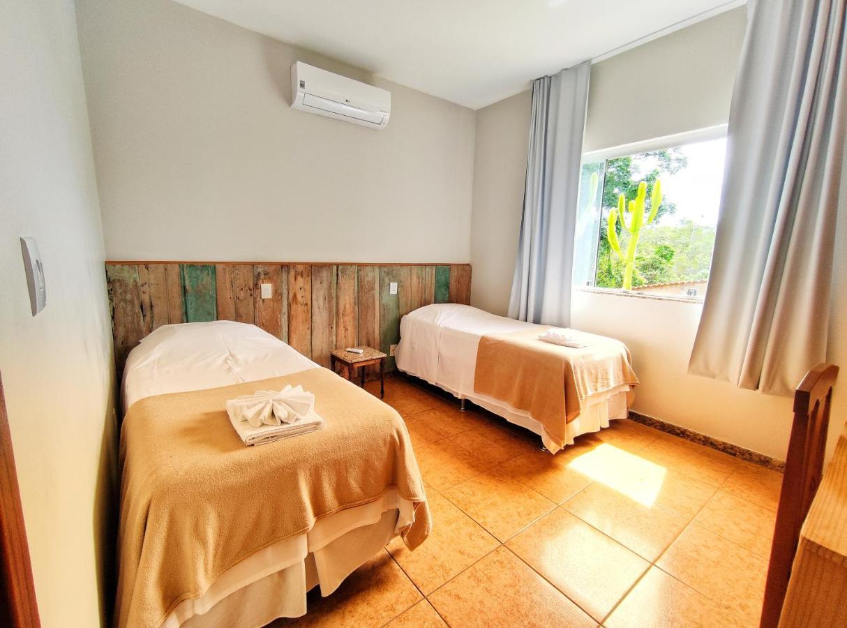 Pousada Villa Magna - Chale Familia Диамантина Екстериор снимка