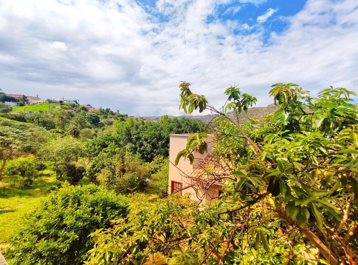 Pousada Villa Magna - Chale Familia Диамантина Екстериор снимка
