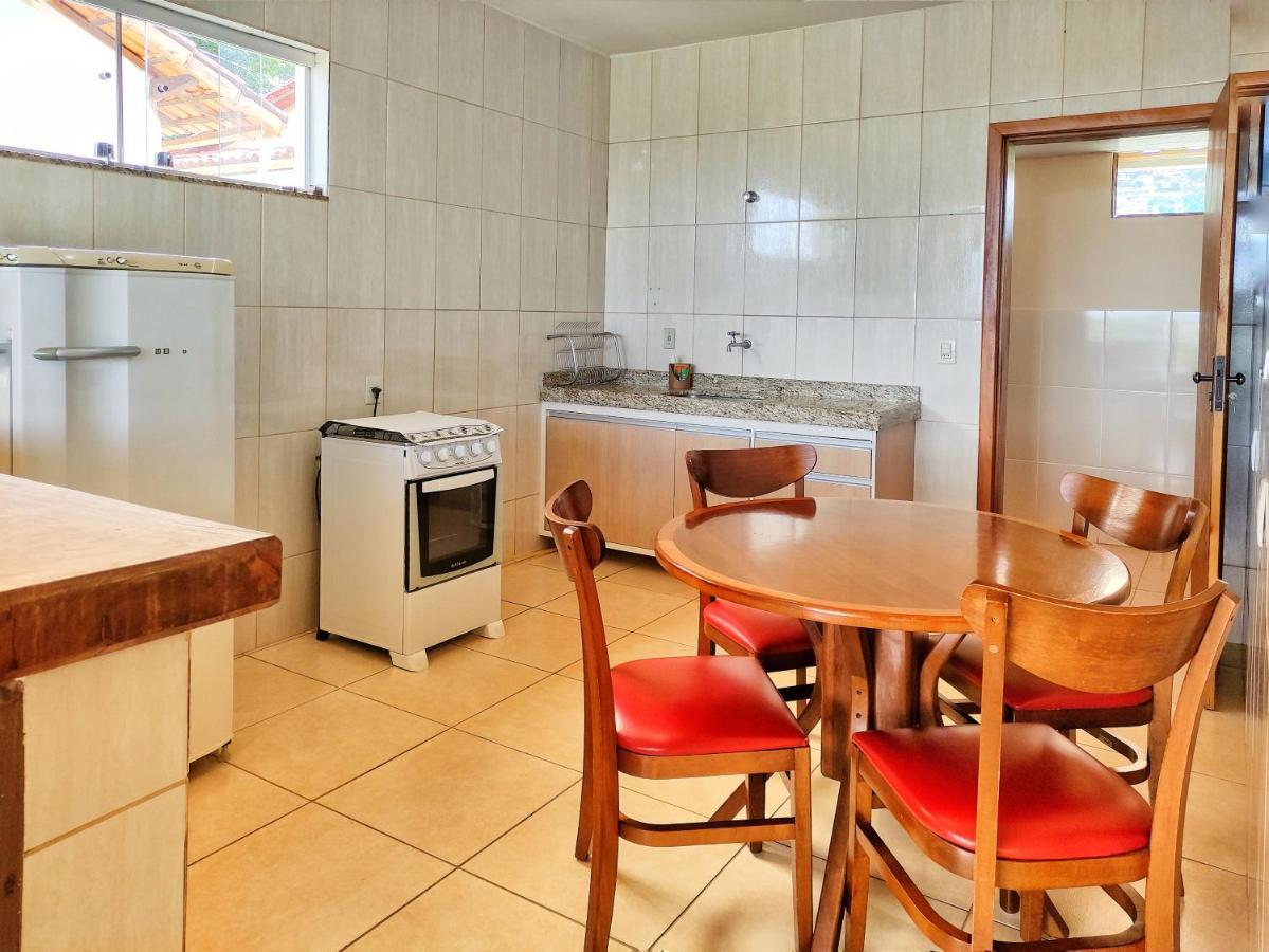 Pousada Villa Magna - Chale Familia Диамантина Екстериор снимка